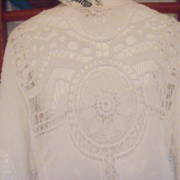 NWT - Monoreno Lace Coverup - Picture 6 of 6